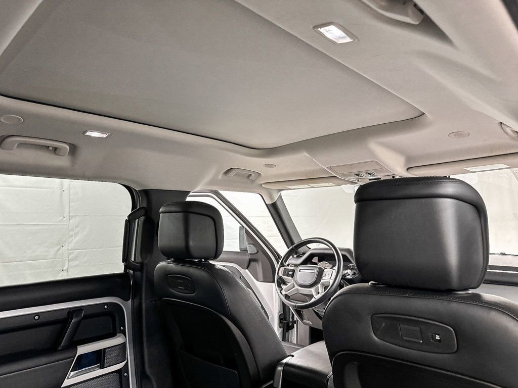 Used 2020 Land Rover Defender 110 image 13