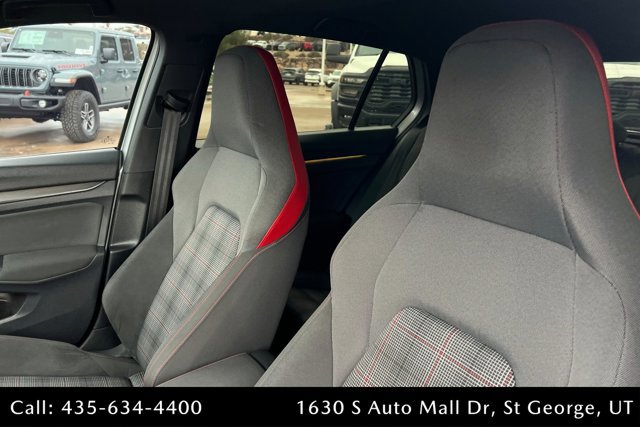 Used 2022 Volkswagen GTI SE image 16