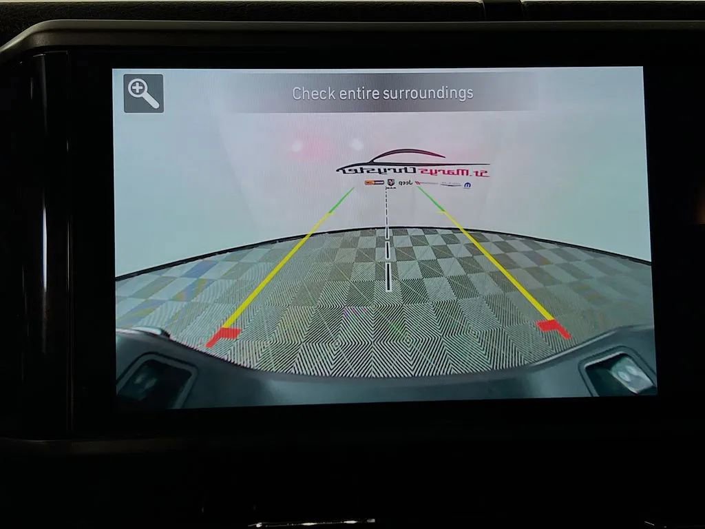 Used 2024 Jeep Gladiator Sport image 15