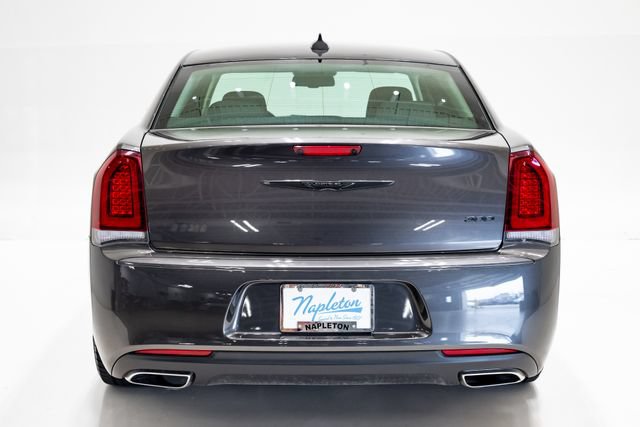 Certified 2021 Chrysler 300 Touring w/ Sport Appearance Package RWD image 34