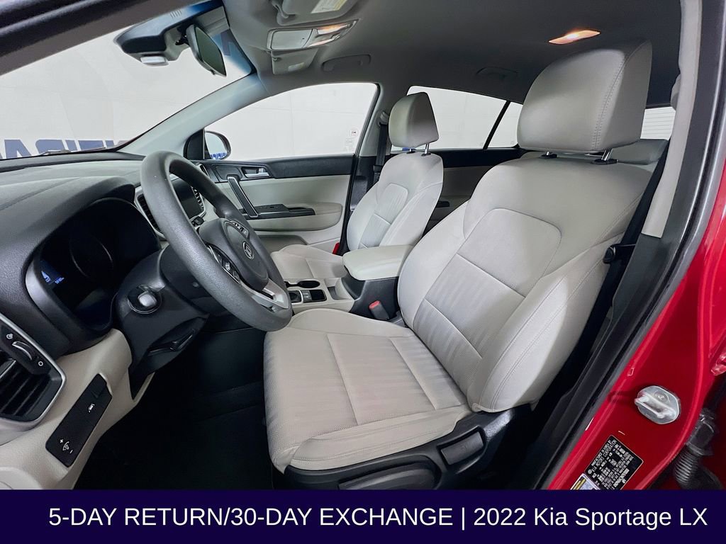 Used 2022 Kia Sportage LX image 13