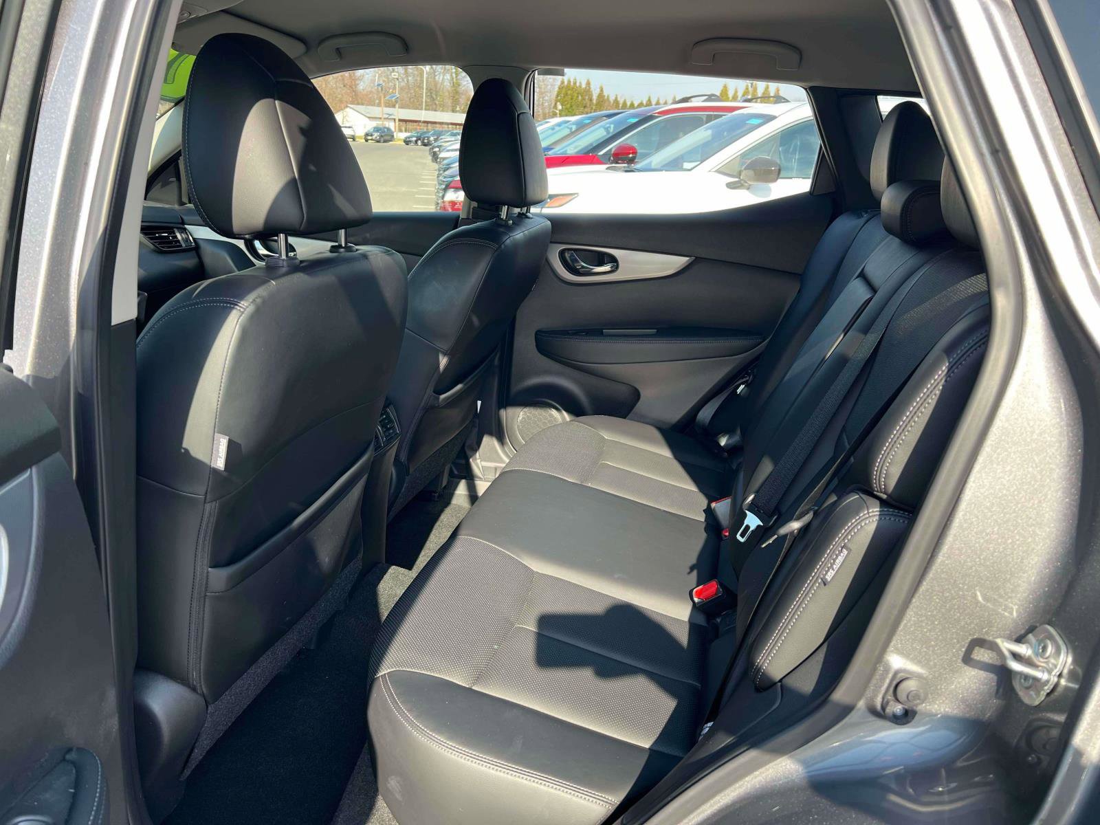 Used 2020 Nissan Rogue Sport SL AWD/4WD image 27