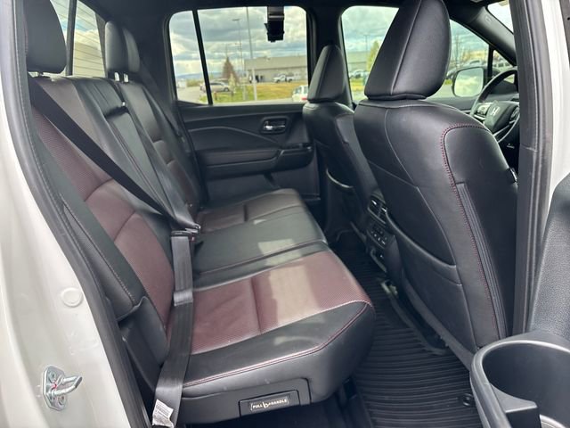 Used 2024 Honda Ridgeline Black Edition image 23