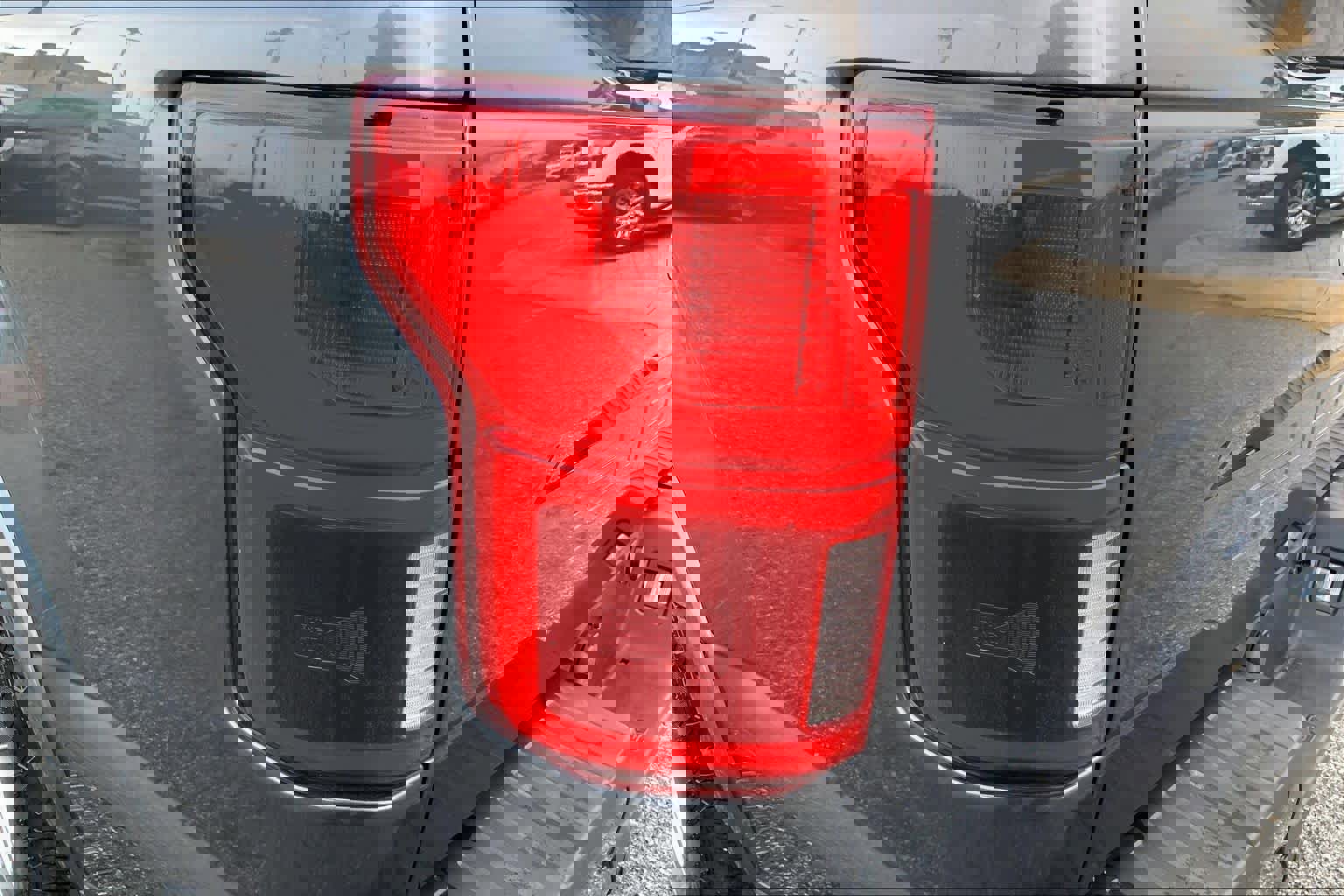 Used 2019 Ford F150 Lariat w/ Equipment Group 502A Luxury image 26