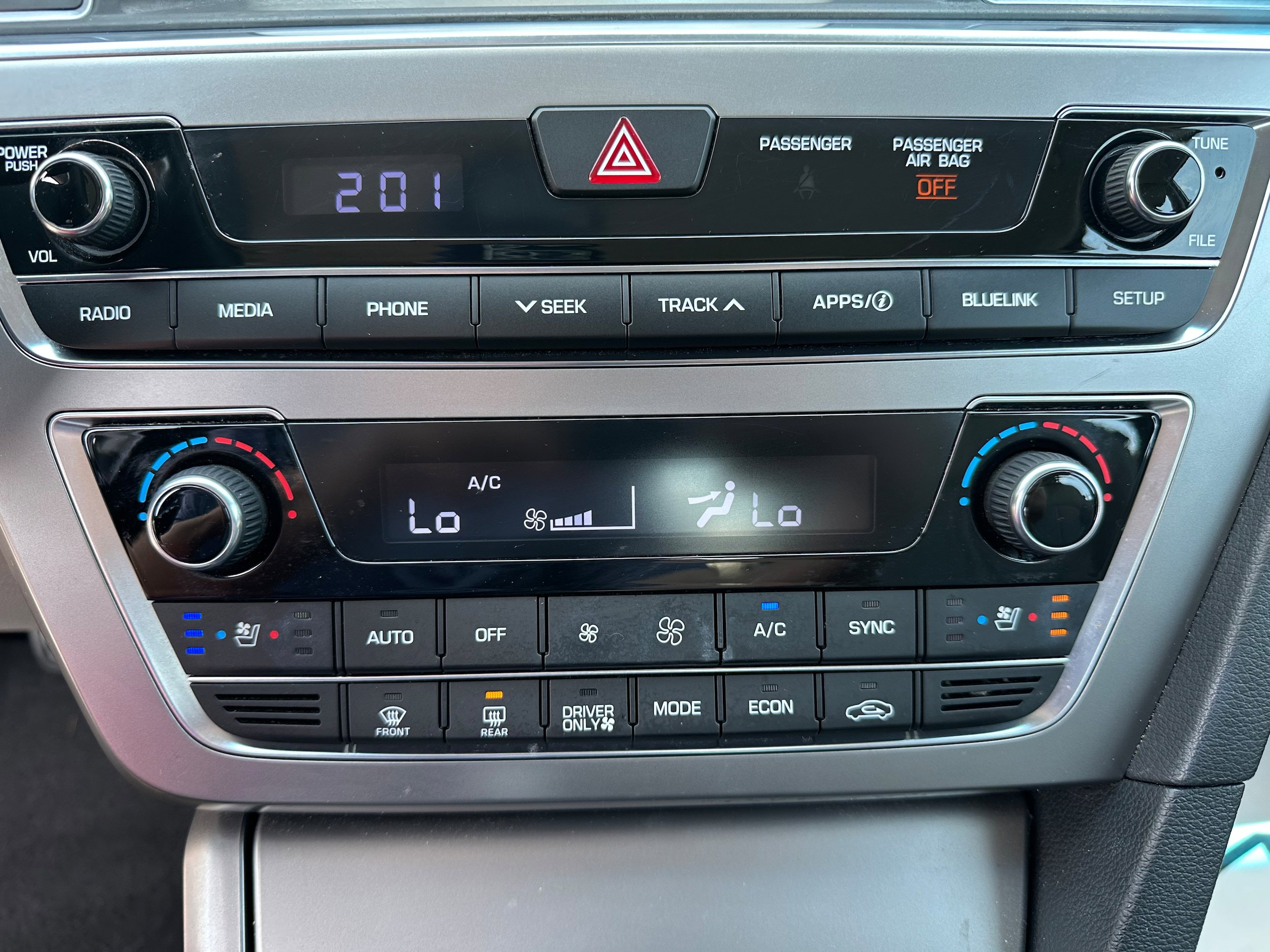 Used 2017 Hyundai Sonata Limited FWD image 27