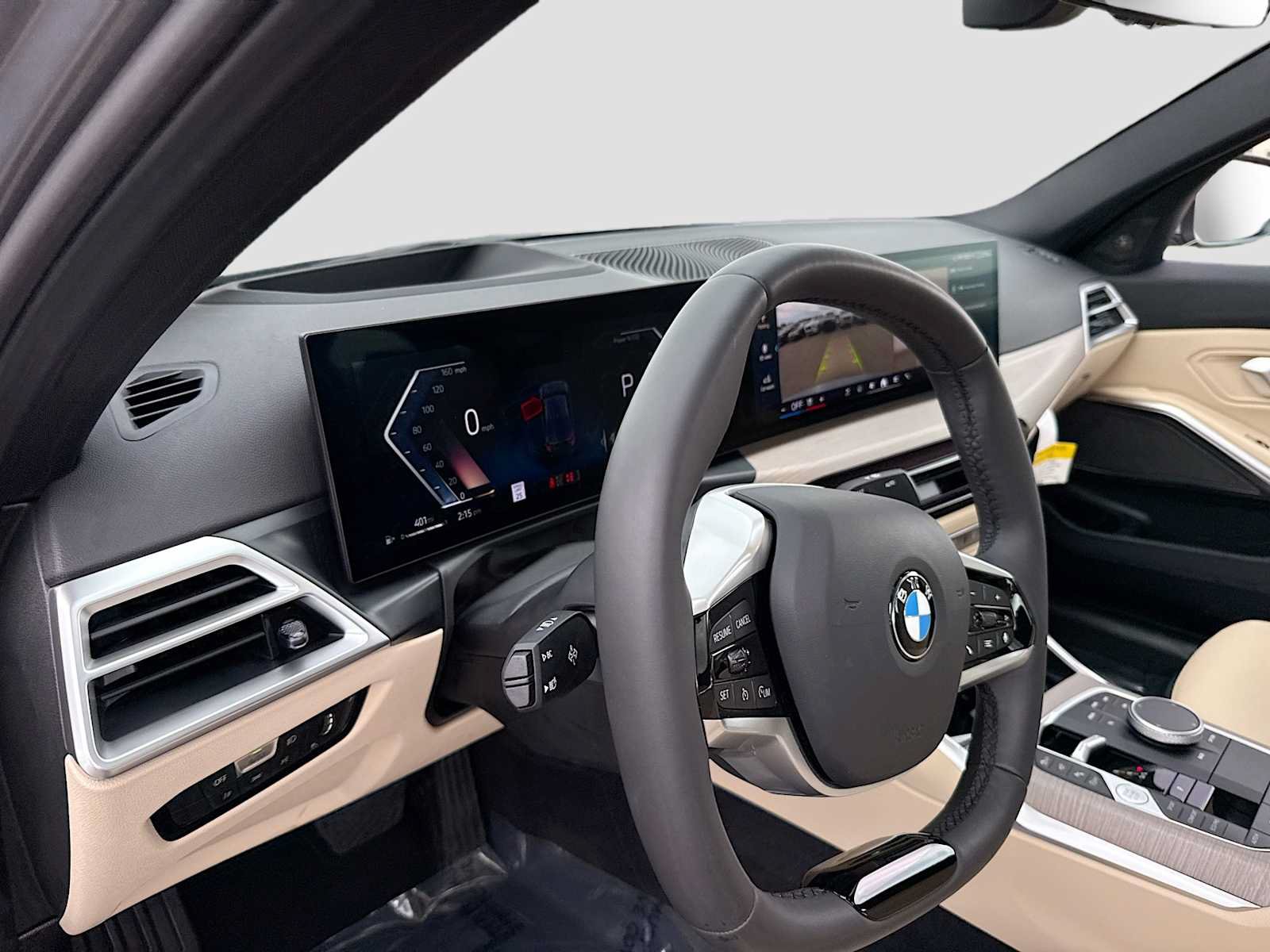 Used 2025 BMW 330i xDrive Sedan w/ Premium Package AWD/4WD image 12