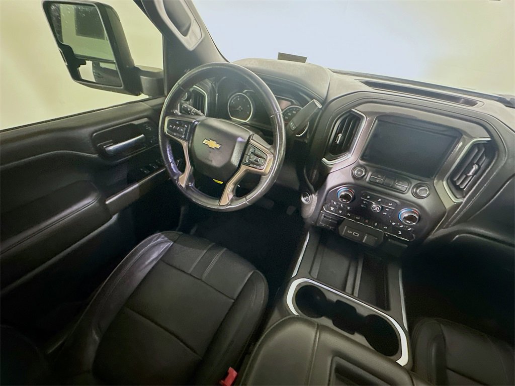 Used 2021 Chevrolet Silverado 3500 High Country w/ Z71 Off-Road Package image 9