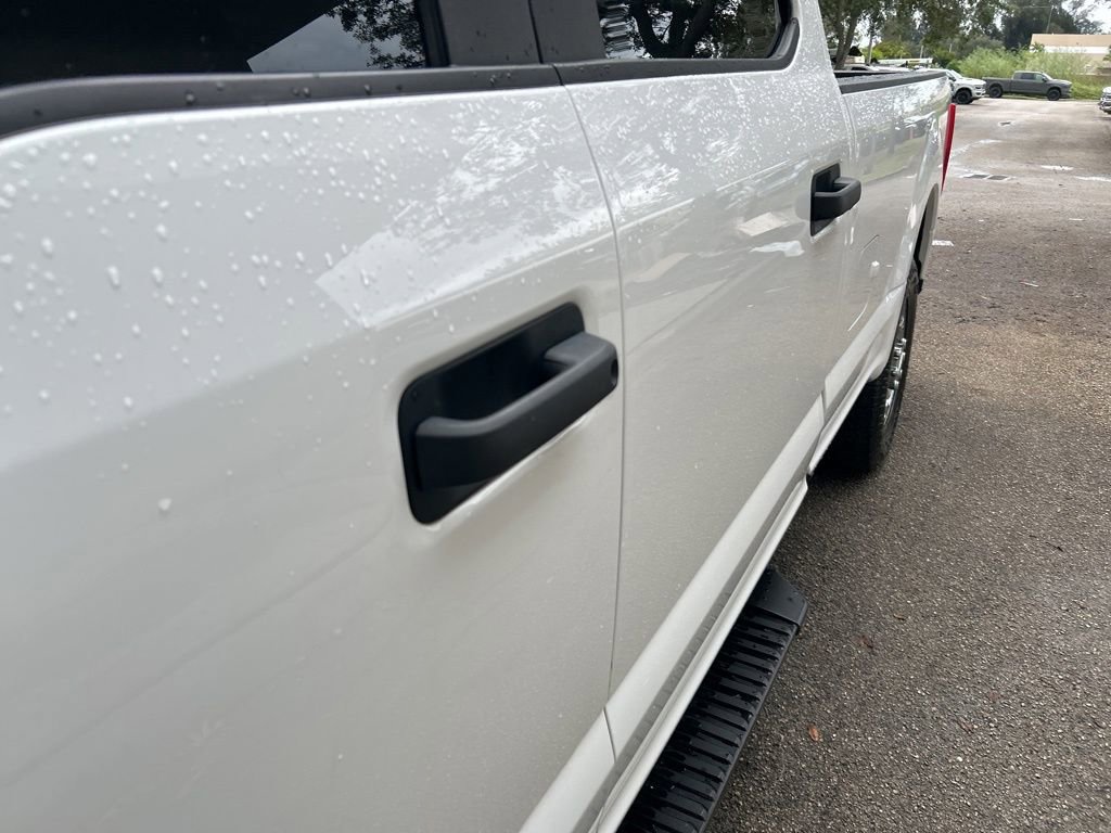 Used 2022 Ford F250 XL w/ Power Equipment Group image 16