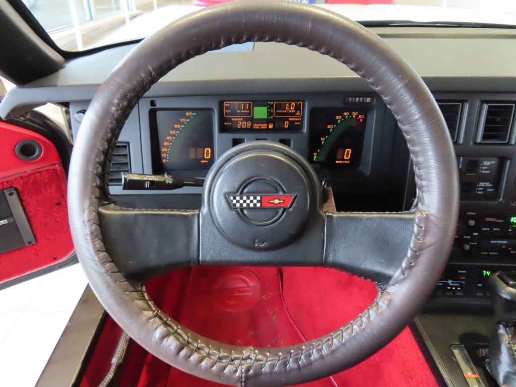 Used 1987 Chevrolet Corvette Convertible image 11