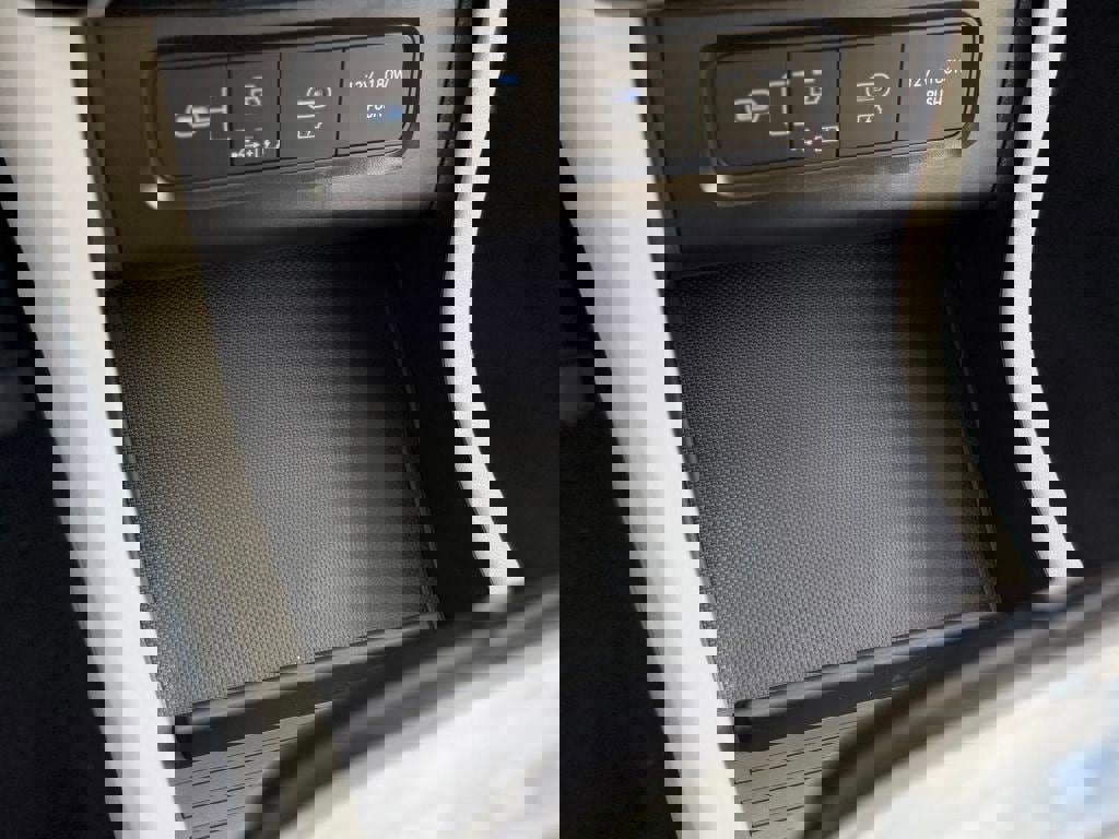 New 2026 Hyundai Tucson Limited image 19