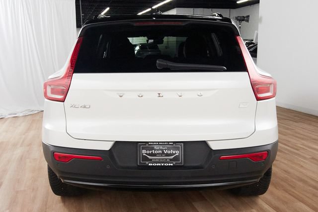 Certified 2023 Volvo XC40 Recharge Plus AWD/4WD image 5