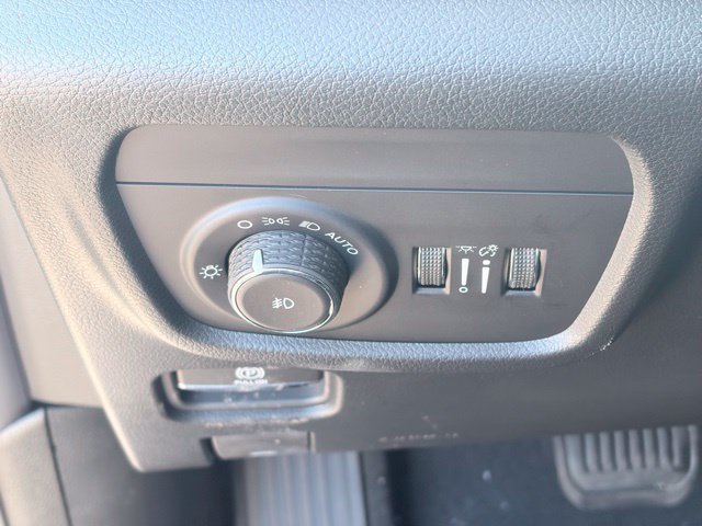 New 2026 Jeep Grand Cherokee Limited w/ Luxury Tech Group II AWD/4WD image 26