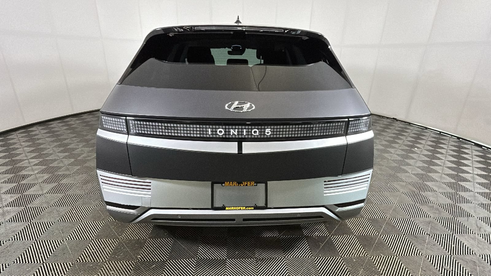 Used 2023 Hyundai Ioniq 5 Limited w/ Cargo Package RWD image 4