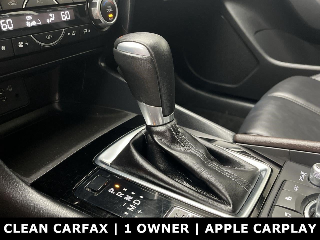 Used 2018 MAZDA MAZDA3 Touring FWD image 21