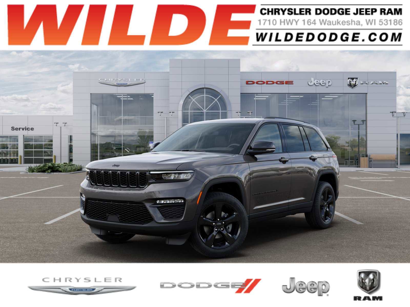 New 2025 Jeep Grand Cherokee Limited w/ Black Appearance Package image 1