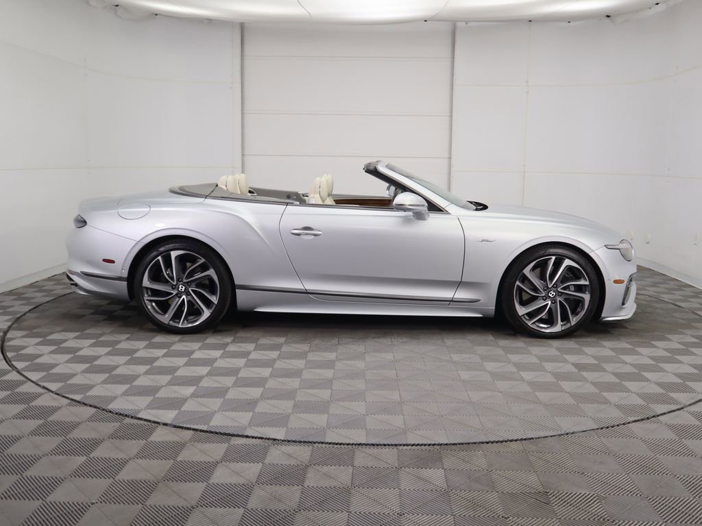 Used 2025 Bentley Continental GT Speed image 4