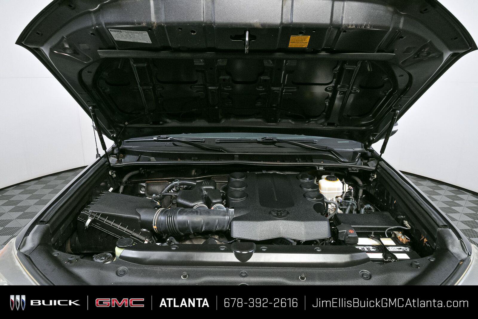Used 2012 Toyota 4Runner SR5 w/ Premium Pkg AWD/4WD image 32