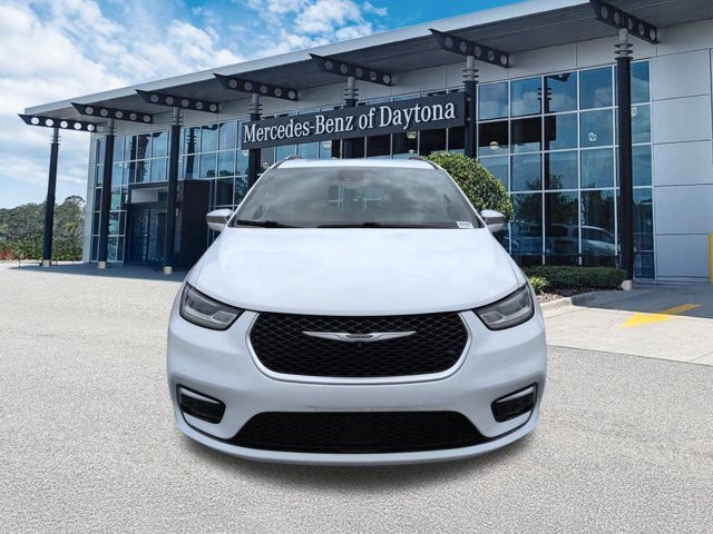 Used 2021 Chrysler Pacifica Pinnacle AWD/4WD image 9