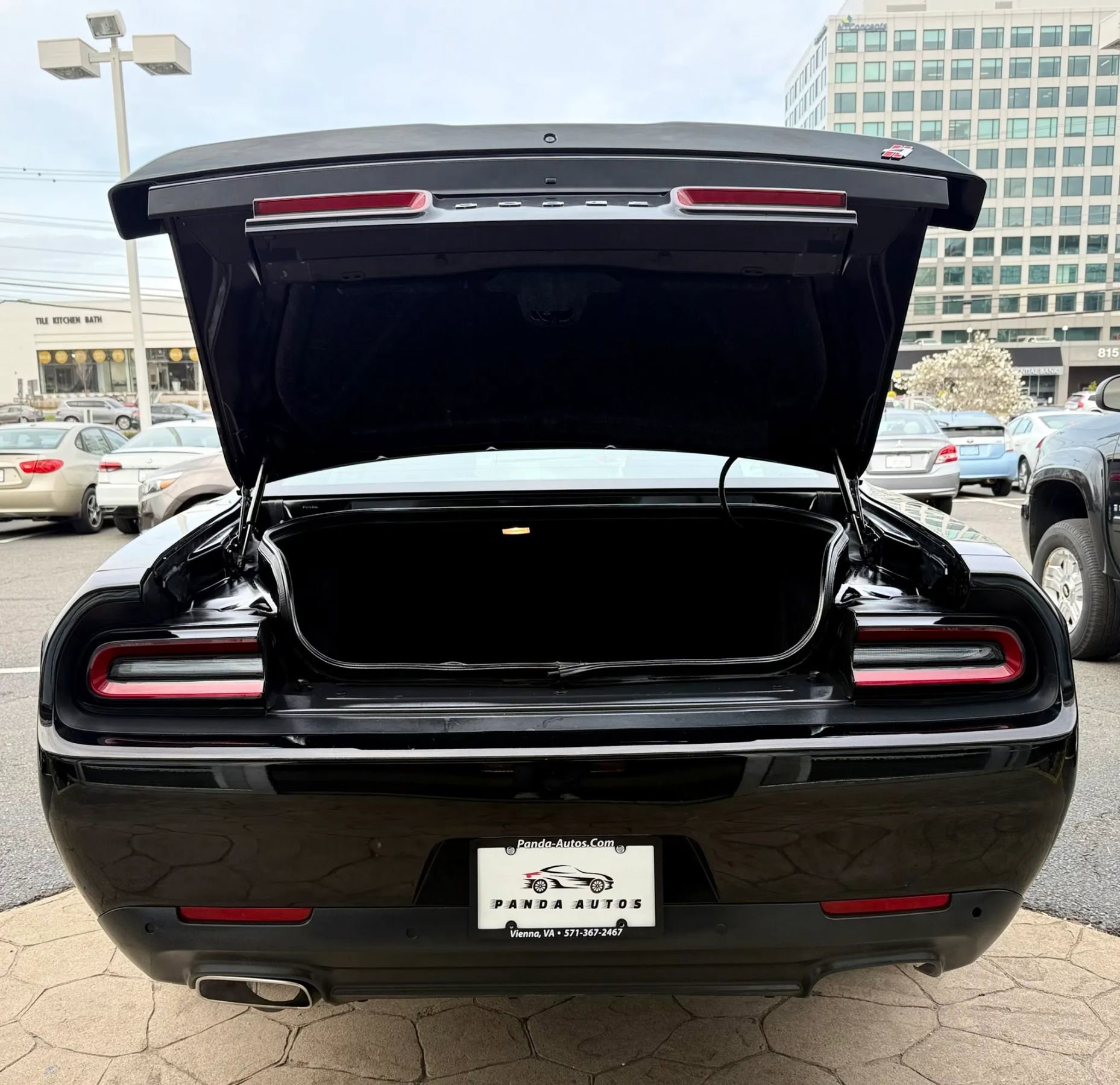 Used 2022 Dodge Challenger GT AWD/4WD image 30