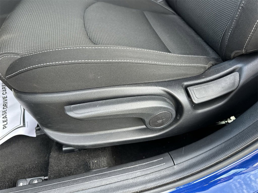 Used 2021 Kia Forte LXS image 12