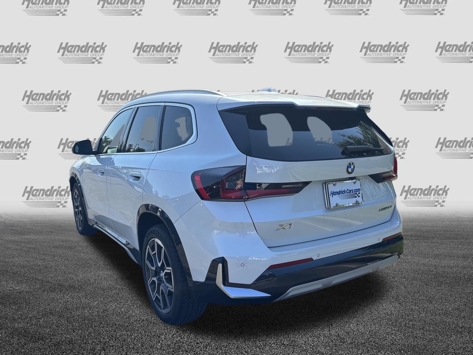 Certified 2025 BMW X1 xDrive28i AWD/4WD image 7