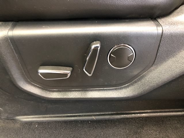 Certified 2019 Ford F250 Lariat w/ FX4 Off-Road Package AWD/4WD image 11