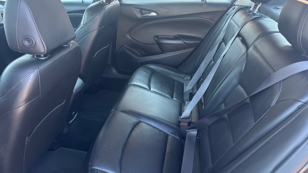 Used 2017 Chevrolet Cruze Premier FWD image 10