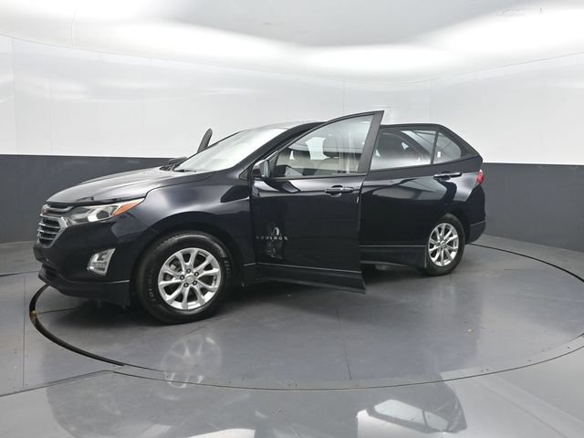 Used 2020 Chevrolet Equinox LS FWD image 36