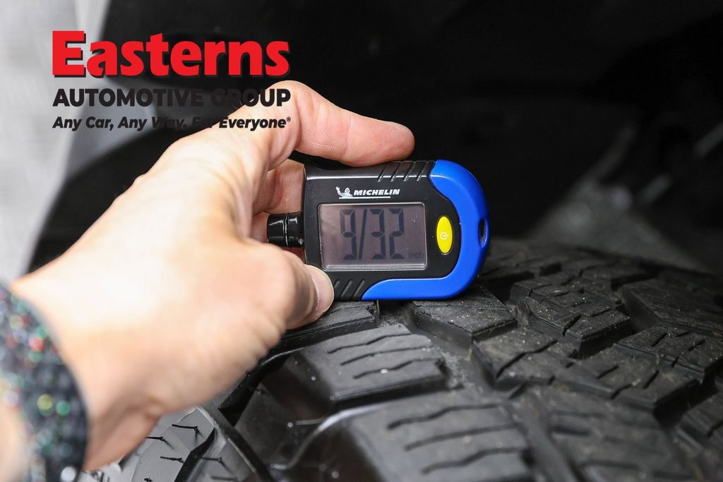 Used 2025 Toyota 4Runner Trailhunter AWD/4WD image 30