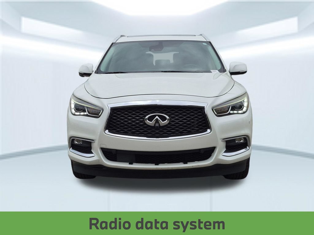 Used 2019 INFINITI QX60 Luxe w/ Essential Package FWD image 11