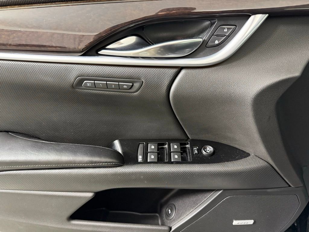 Used 2017 Cadillac XTS Luxury w/ Driver Awareness Package image 12