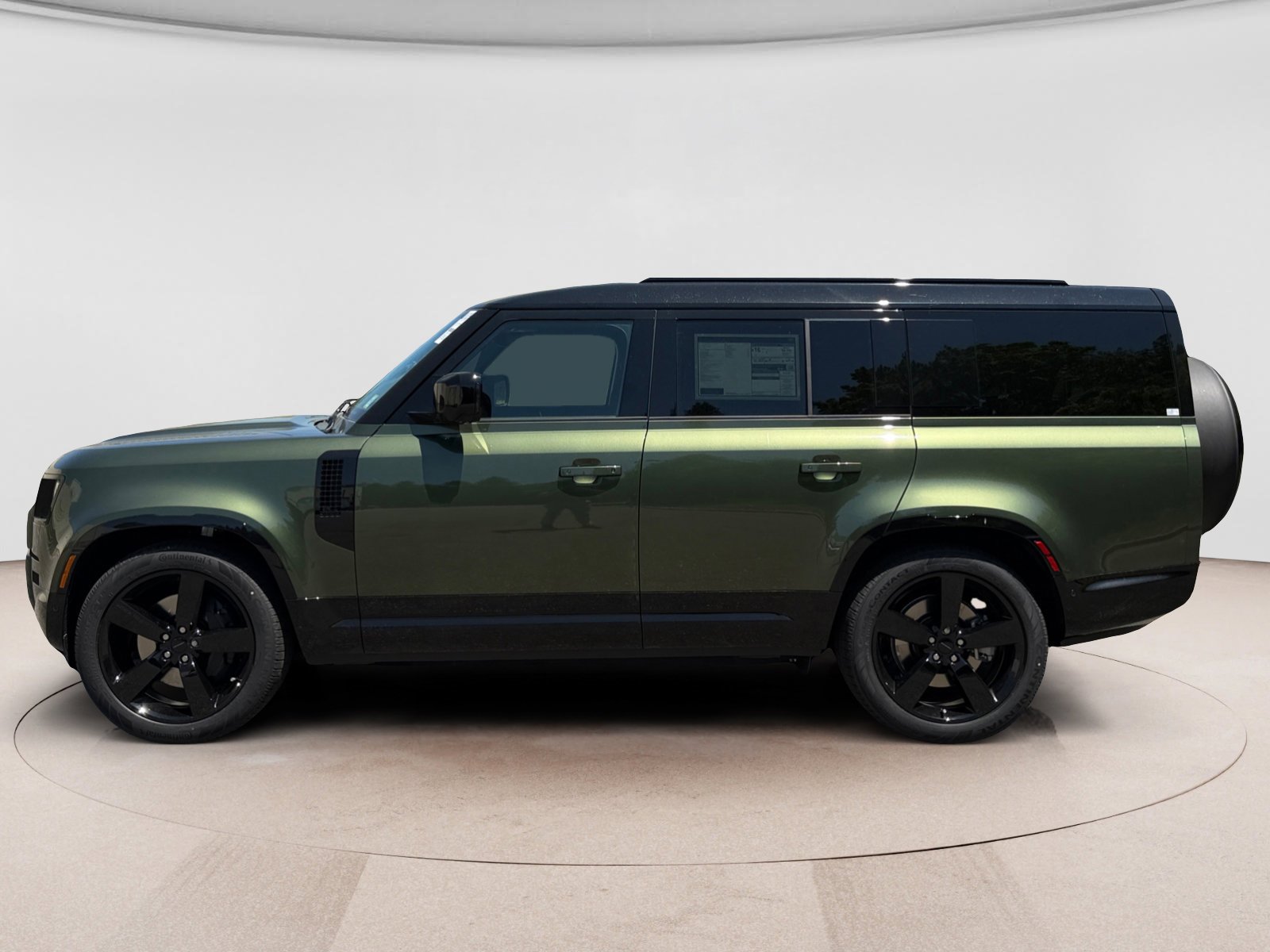 New 2026 Land Rover Defender 130 X-Dynamic SE AWD/4WD video 2