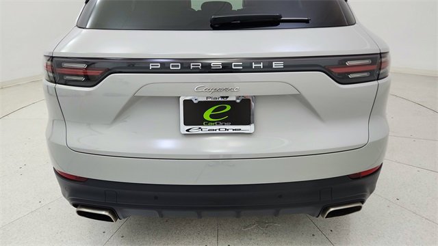 Used 2022 Porsche Cayenne image 11