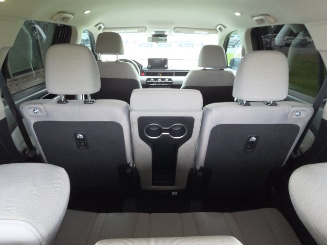 Used 2023 Honda Pilot LX image 11