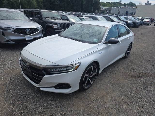 Used 2022 Honda Accord Sport image 2