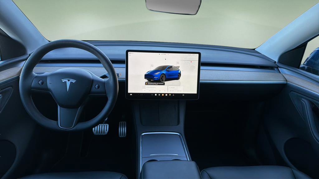 Used 2024 Tesla Model Y Performance image 7