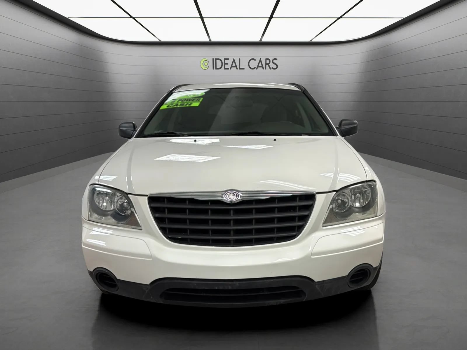 Used 2005 Chrysler Pacifica 2WD image 2