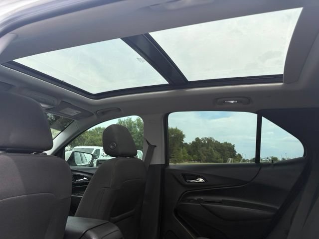 Used 2022 Chevrolet Equinox LT AWD/4WD image 12