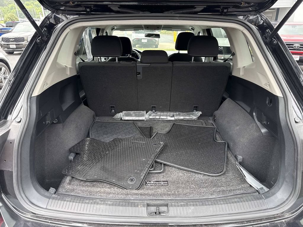 Used 2022 Volkswagen Tiguan S AWD/4WD image 29