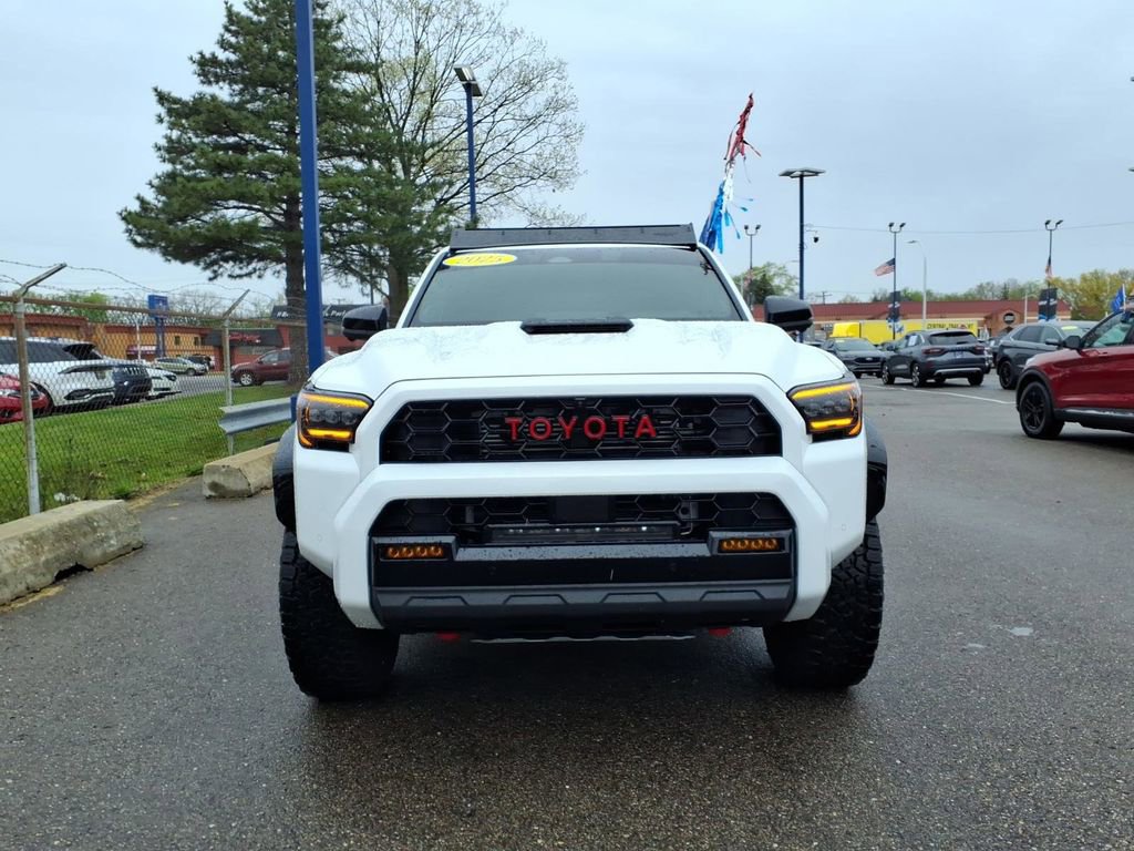 Used 2025 Toyota 4Runner TRD Pro AWD/4WD image 2