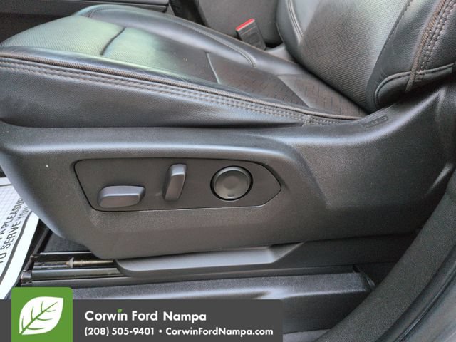 Used 2021 Chevrolet Suburban High Country AWD/4WD image 12