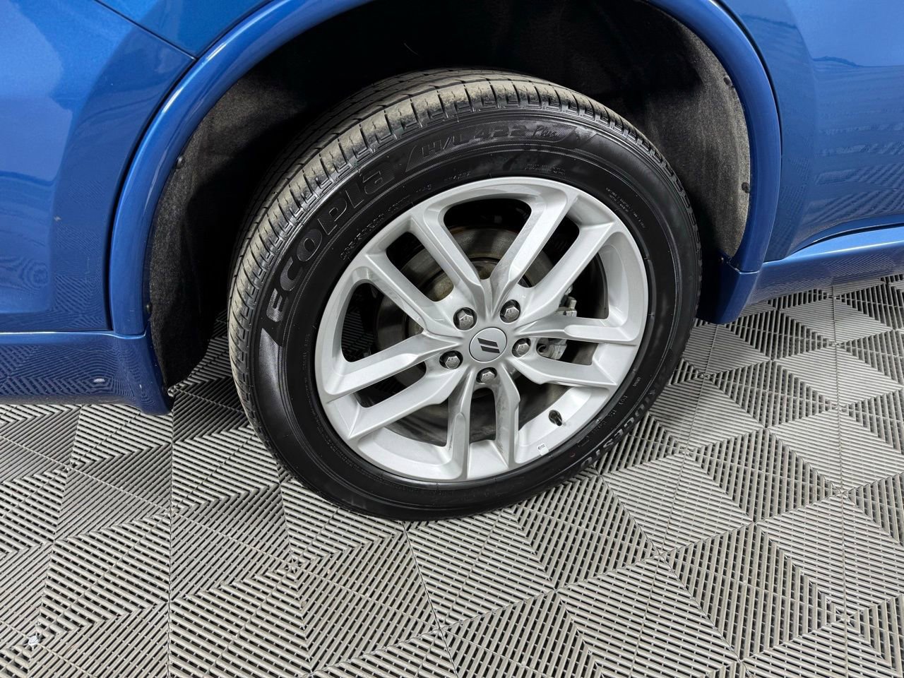 Used 2025 Dodge Durango GT image 35