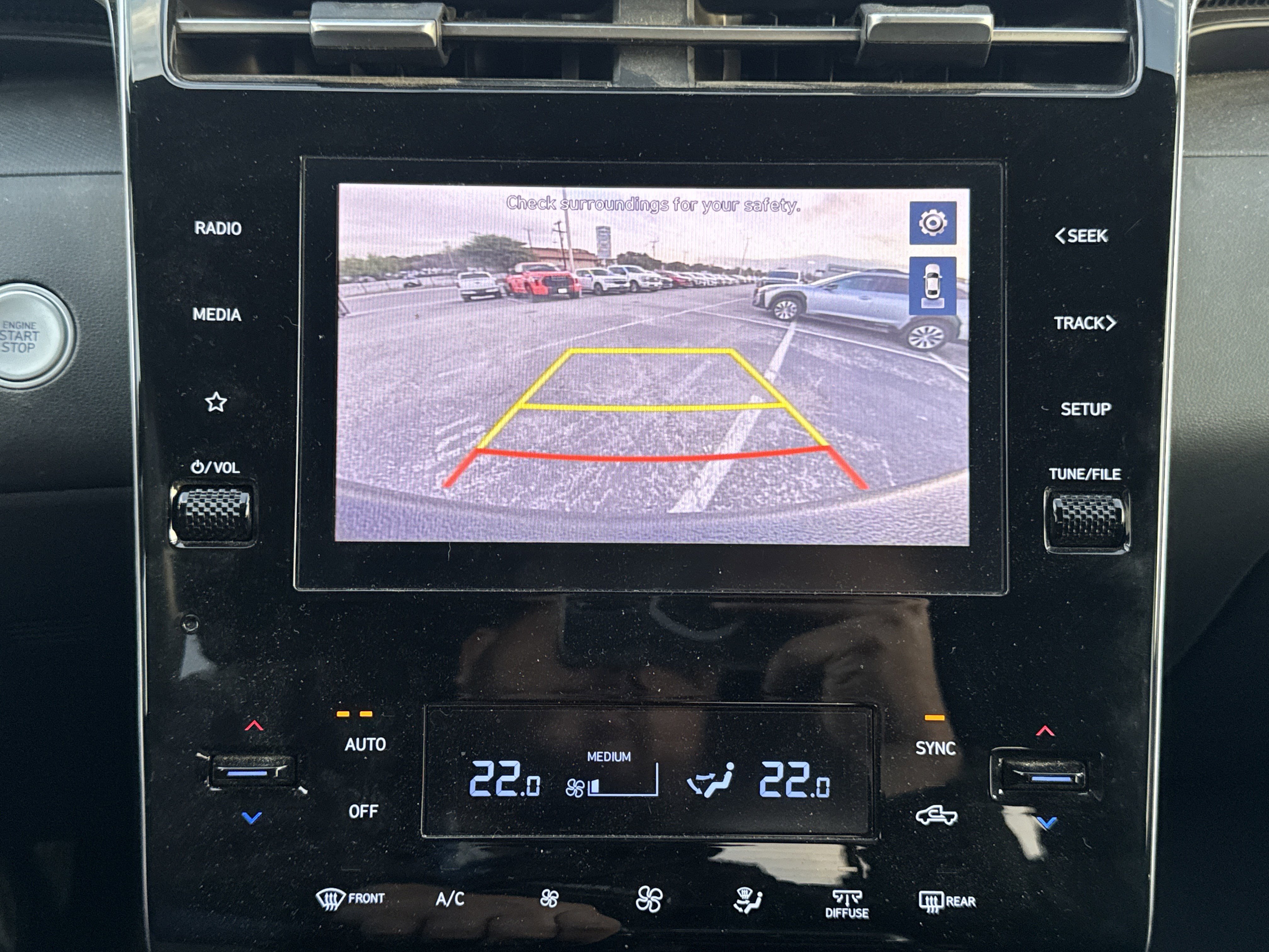 Used 2022 Hyundai Santa Cruz SEL Premium image 20