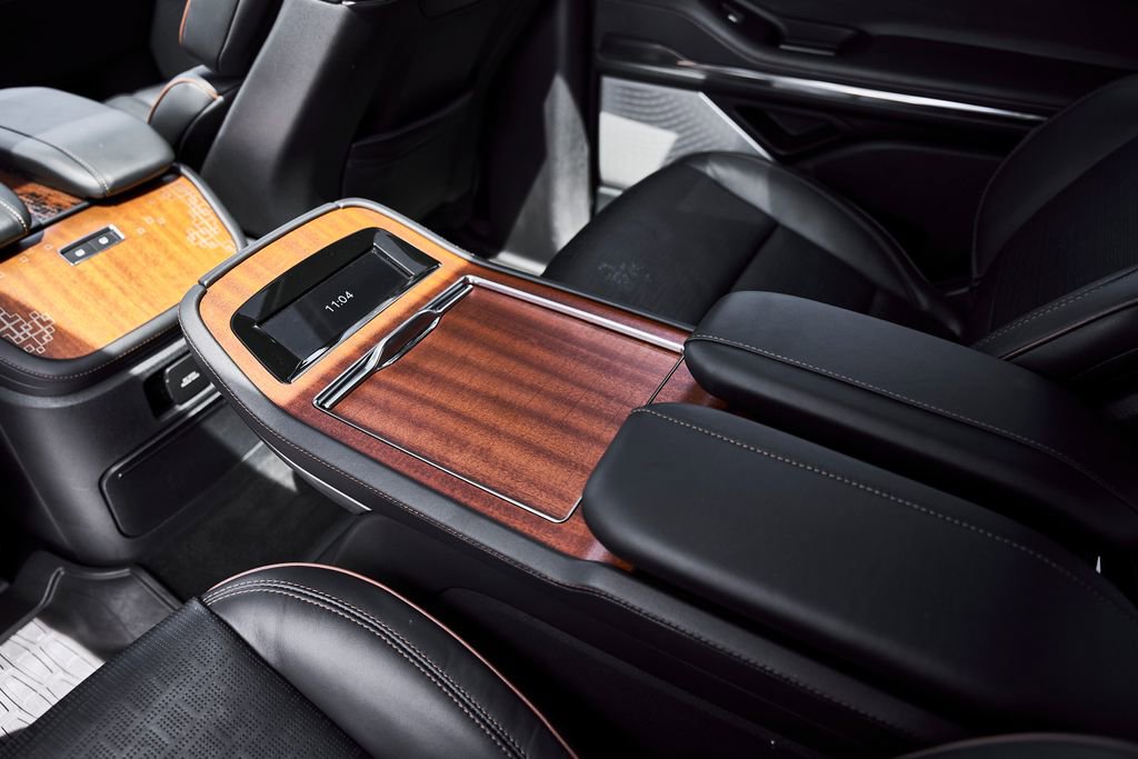 Used 2025 Lincoln Navigator Black Label AWD/4WD image 51