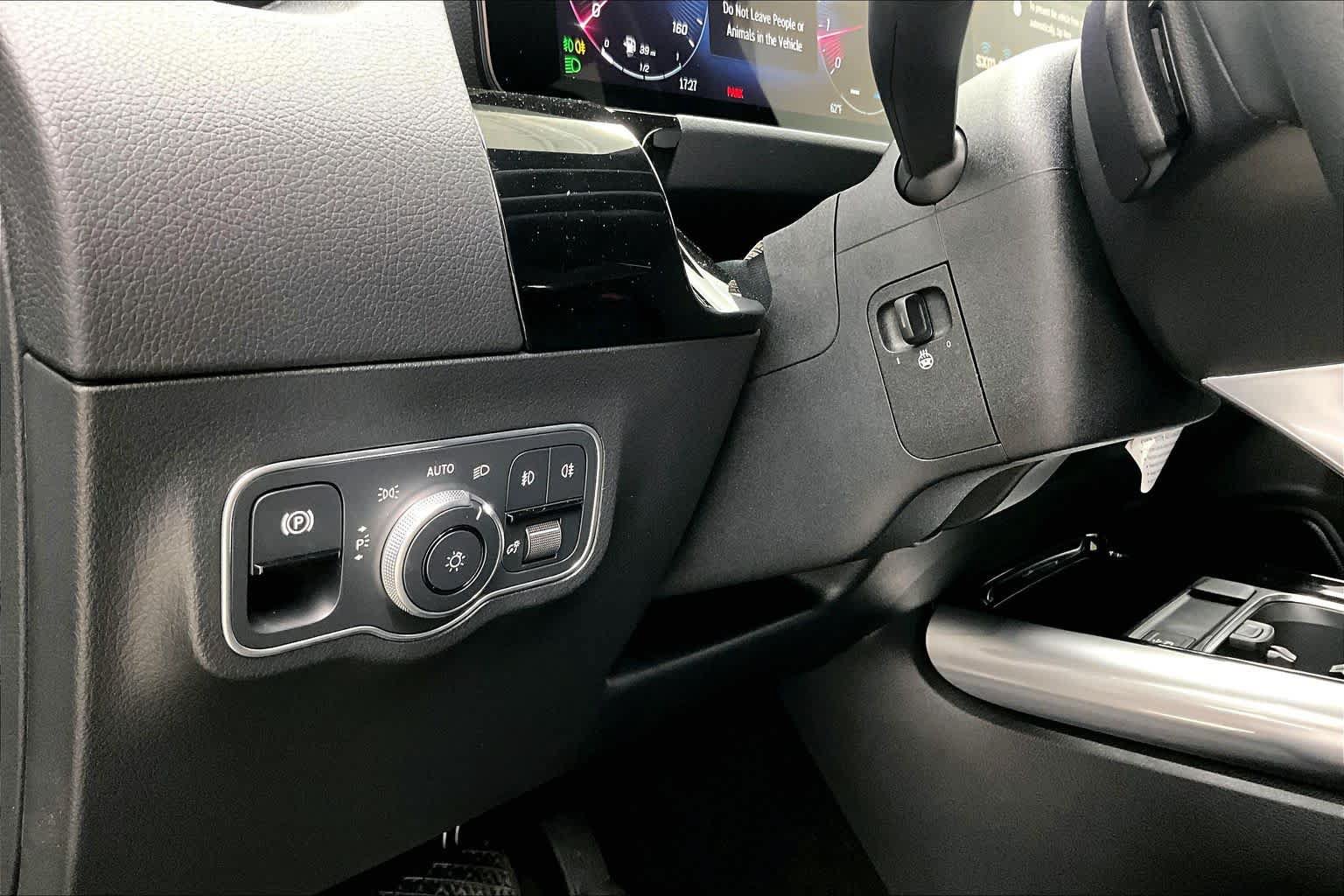Certified 2026 Mercedes-Benz GLA 250 image 19
