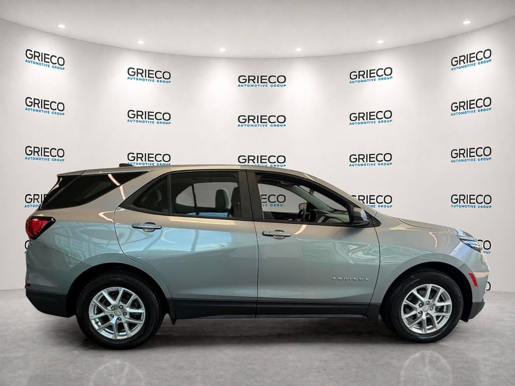 Certified 2024 Chevrolet Equinox LS w/ Driver Confidence II Package FWD image 8
