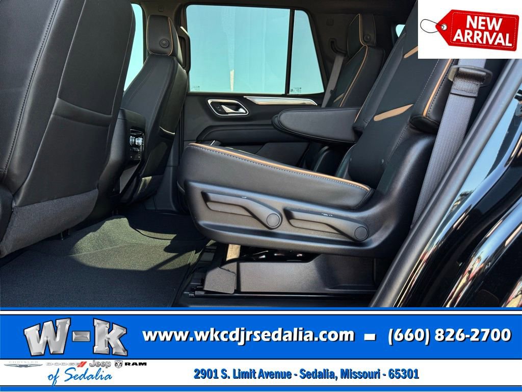 Used 2024 GMC Yukon AT4 AWD/4WD image 28