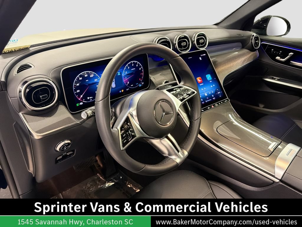 Certified 2025 Mercedes-Benz GLC 300 image 4
