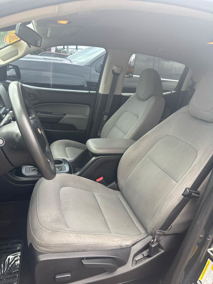 Used 2015 Chevrolet Colorado W/T RWD image 10