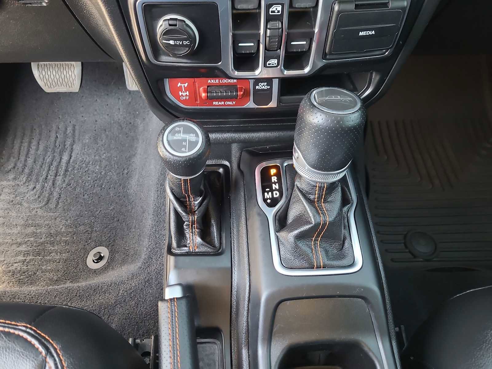 Used 2021 Jeep Gladiator Mojave AWD/4WD image 25